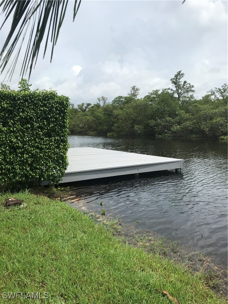 1277 Grand Canal Dr Property Photo 9