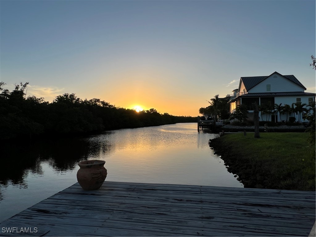 1277 Grand Canal Dr Property Photo 30