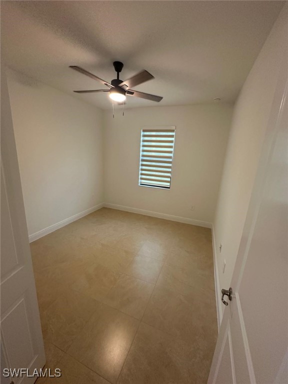 2167 Della Dr Property Photo 14