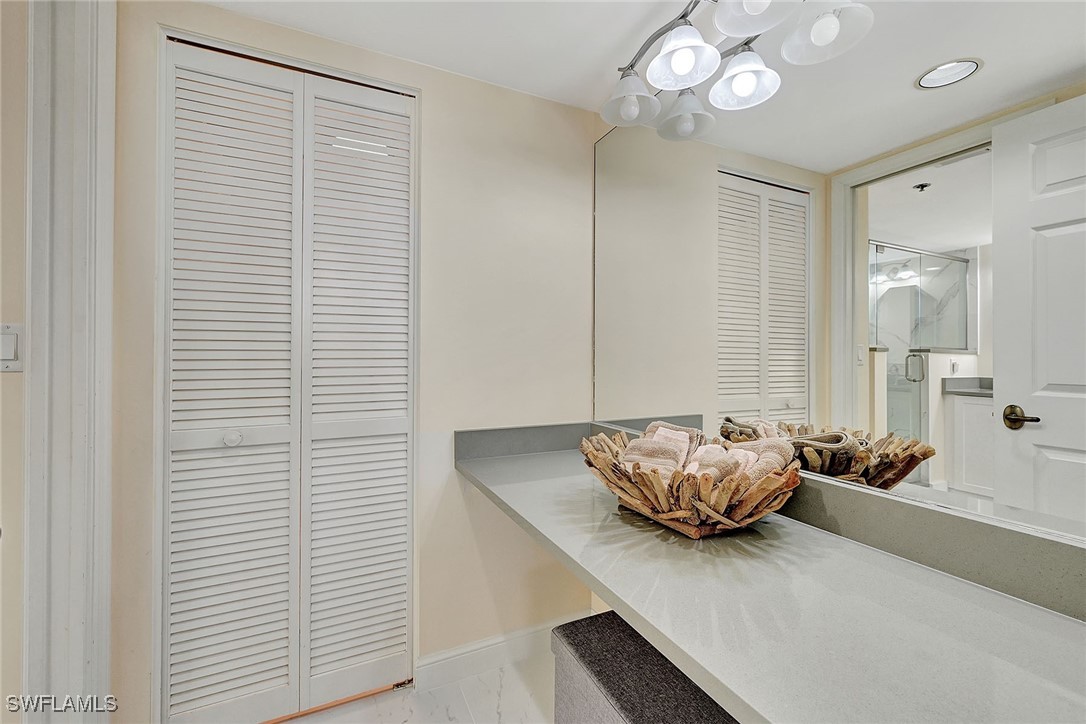 5550 Heron Point Dr 1802 Property Photo 16