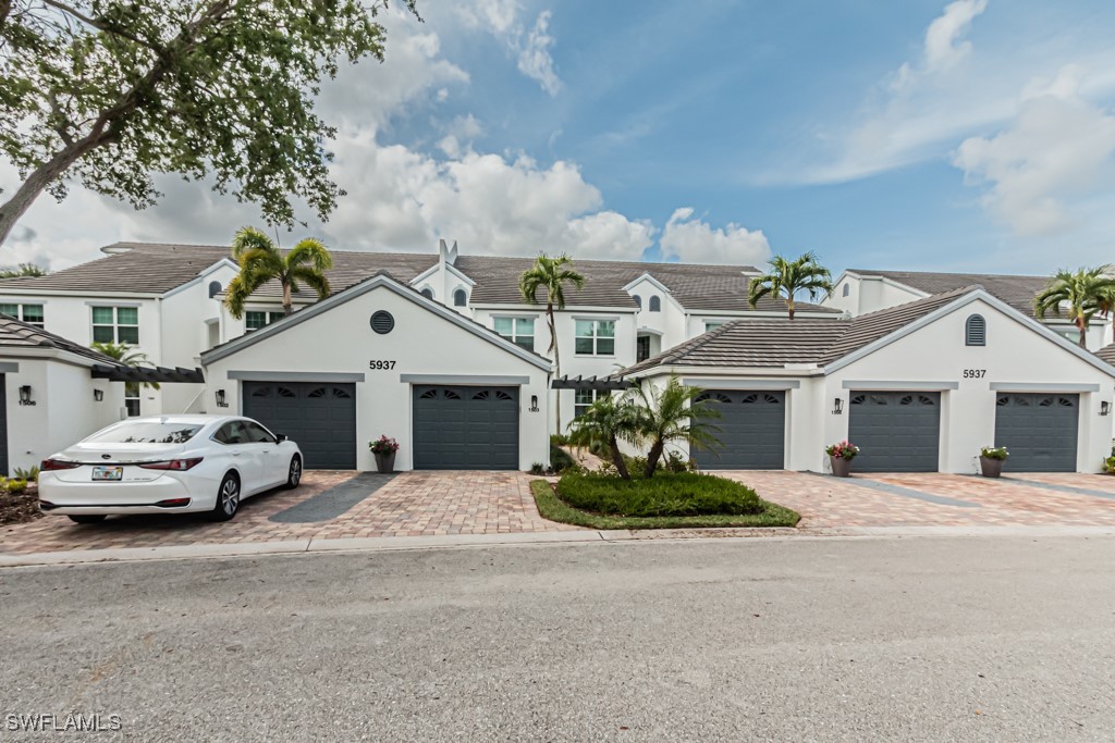 5937 Sand Wedge Ln 1503 Property Photo 4