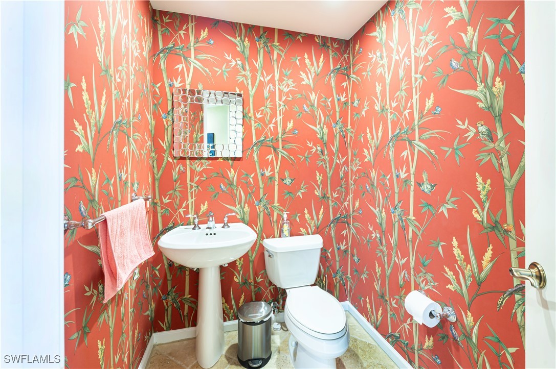 455 Cove Tower Dr 1101 Property Photo 17