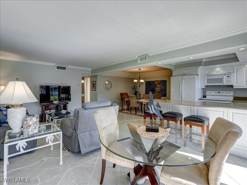 3200 Gulf Shore Blvd N 204 Property Photo 15