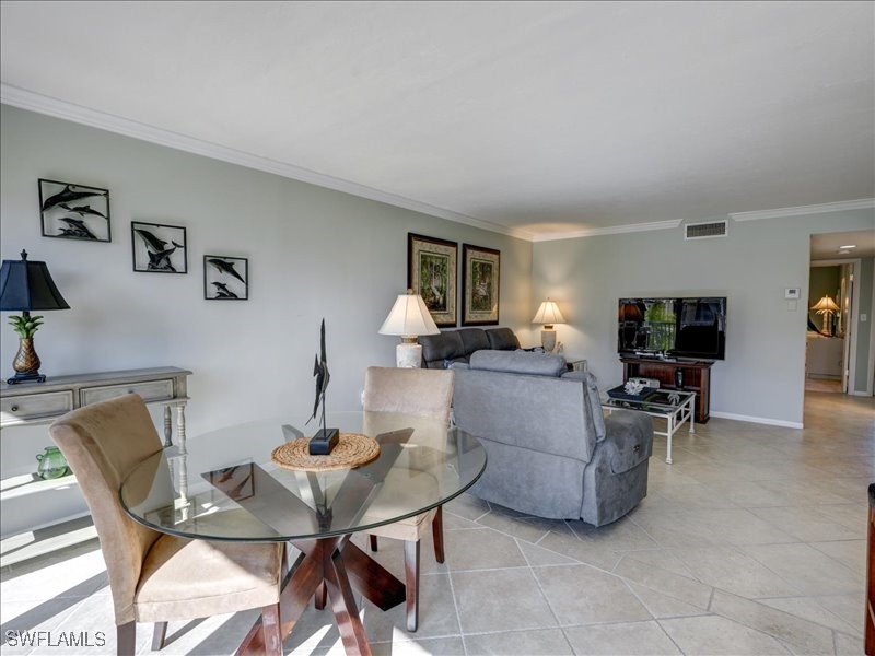 3200 Gulf Shore Blvd N 204 Property Photo 18
