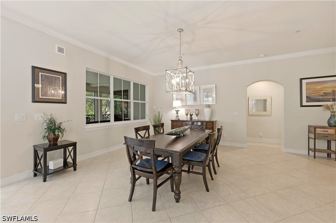 2859 Tiburon Blvd E 102 Property Photo 6