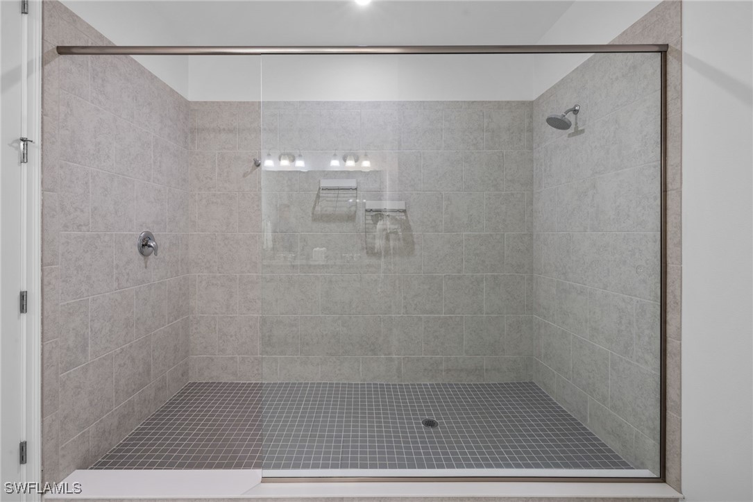 4607 Arboretum Cir 202 Property Photo 26