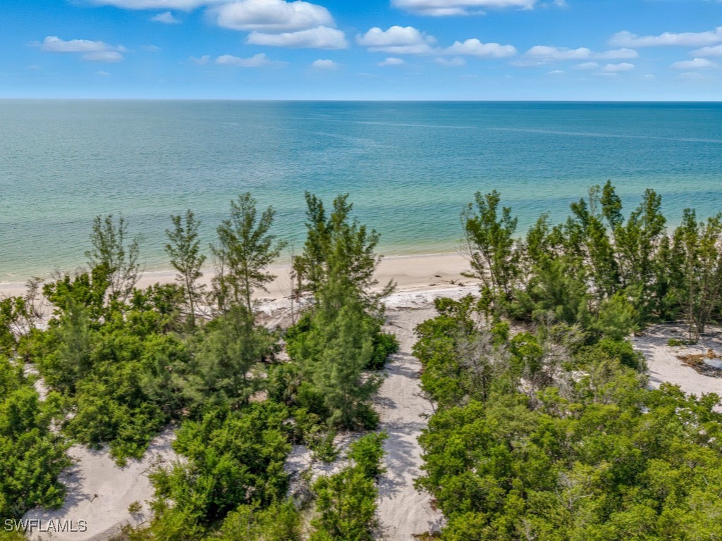 Keewaydin Property Photo 9