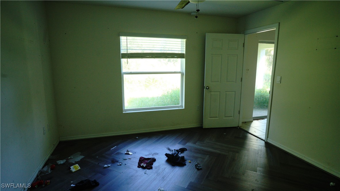 666 Vanola Ct Property Photo 9