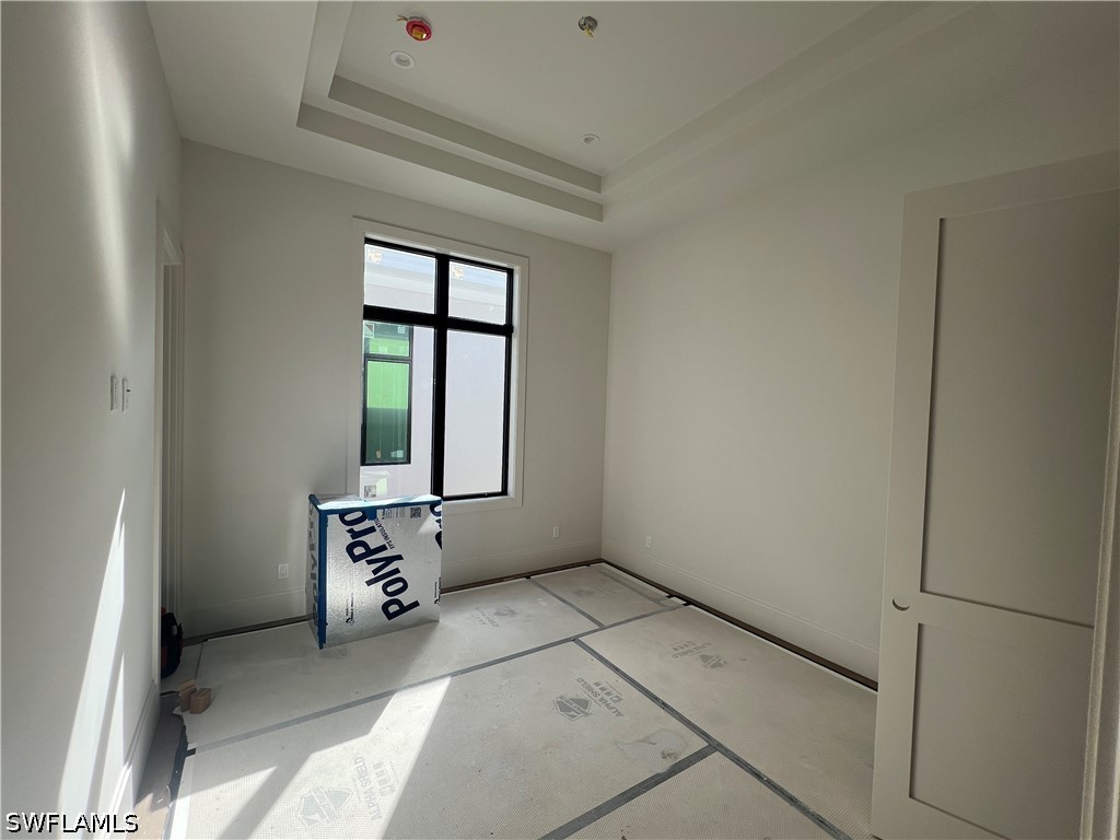 6654 Palisades Ave Property Photo 11