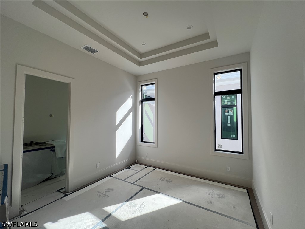 6654 Palisades Ave Property Photo 12