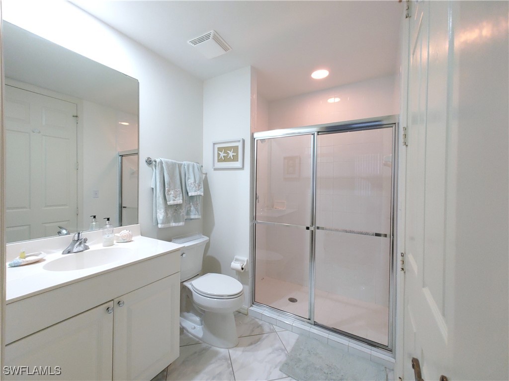 400 Flagship Dr 704 Property Photo 17
