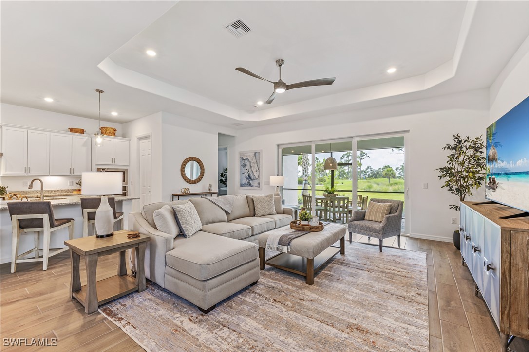 43270 Boardwalk Loop Property Photo 5