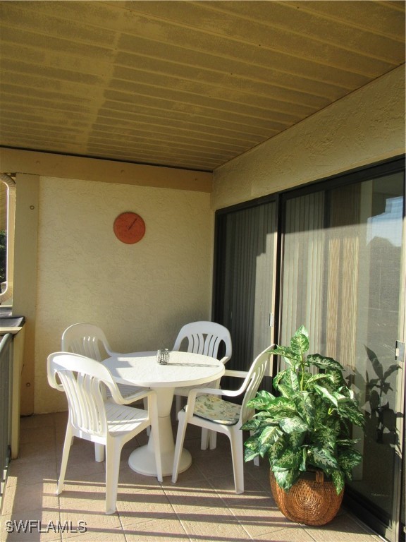 600 Neapolitan Way 211 Property Photo 7