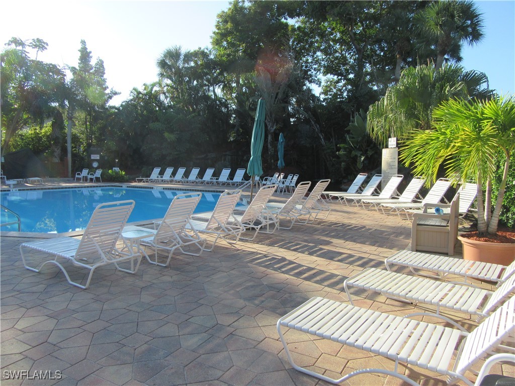 600 Neapolitan Way 211 Property Photo 10