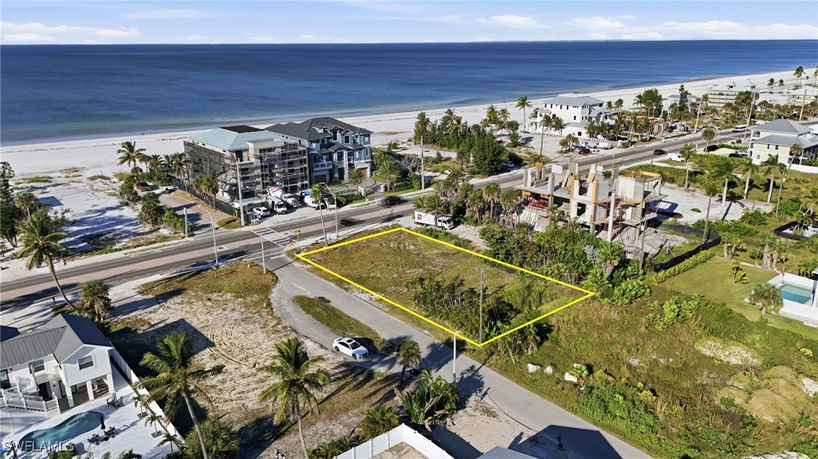 5791 Estero Blvd Property Photo 4