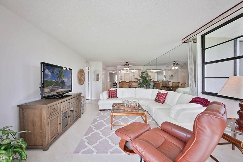 651 Seaview Ct B207 Property Photo 6