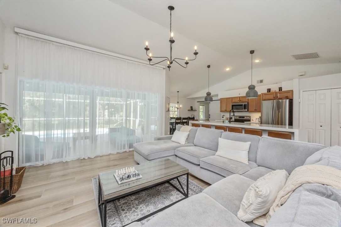 361 9th St Nw Property Photo 7