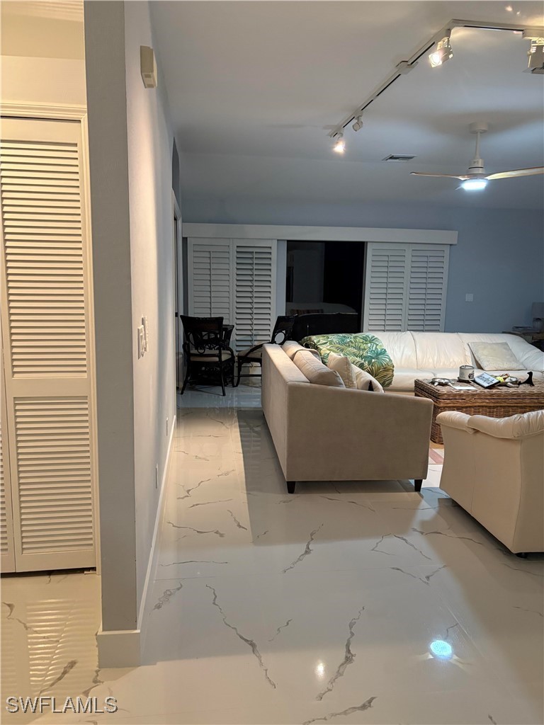 225077316 Property Photo 6