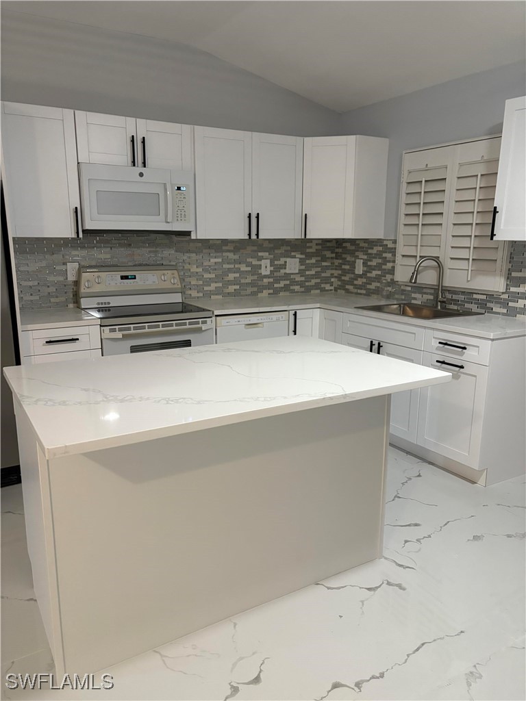 225077316 Property Photo 9