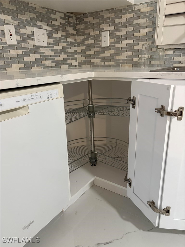 225077316 Property Photo 12