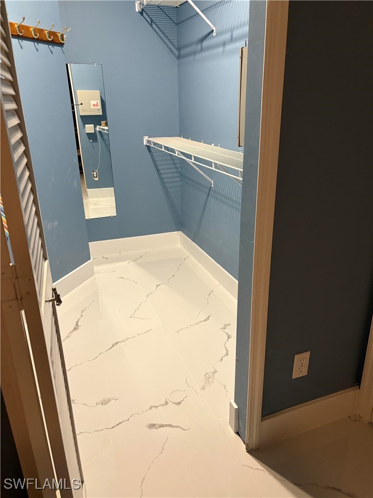 225077316 Property Photo 24