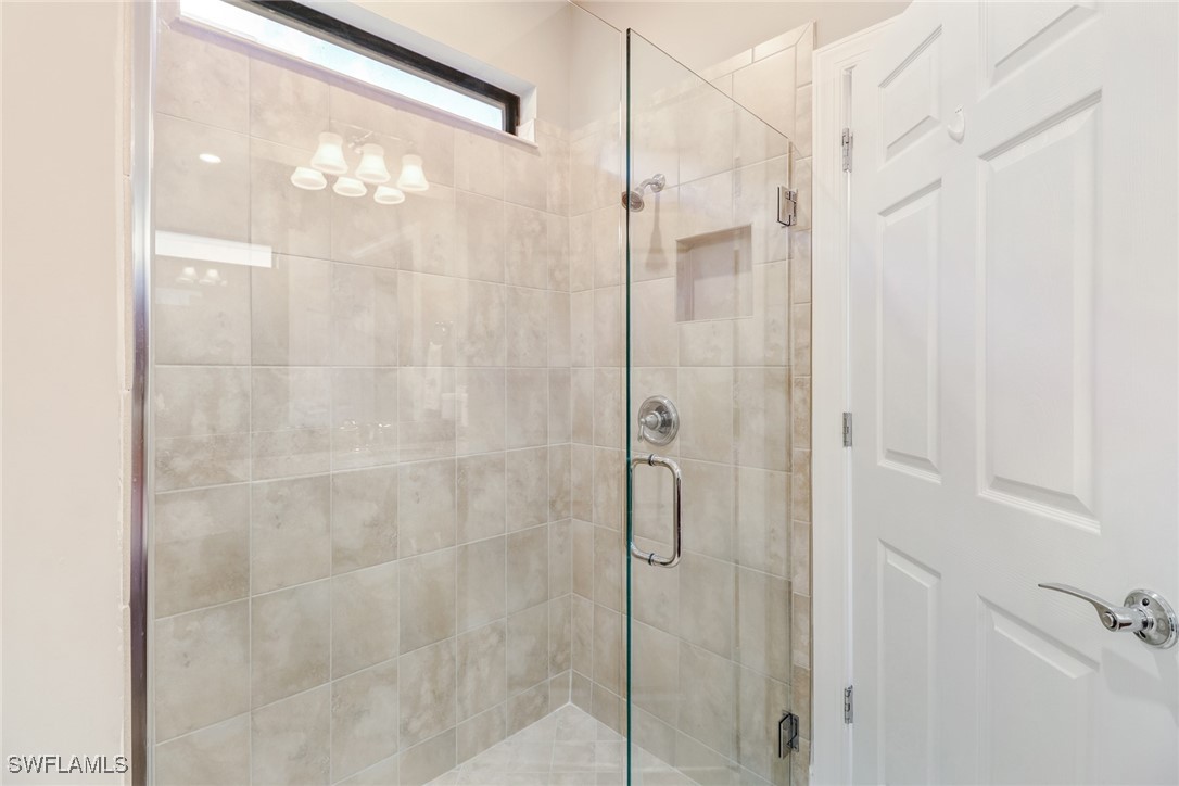 7567 Winding Cypress Dr Property Photo 13