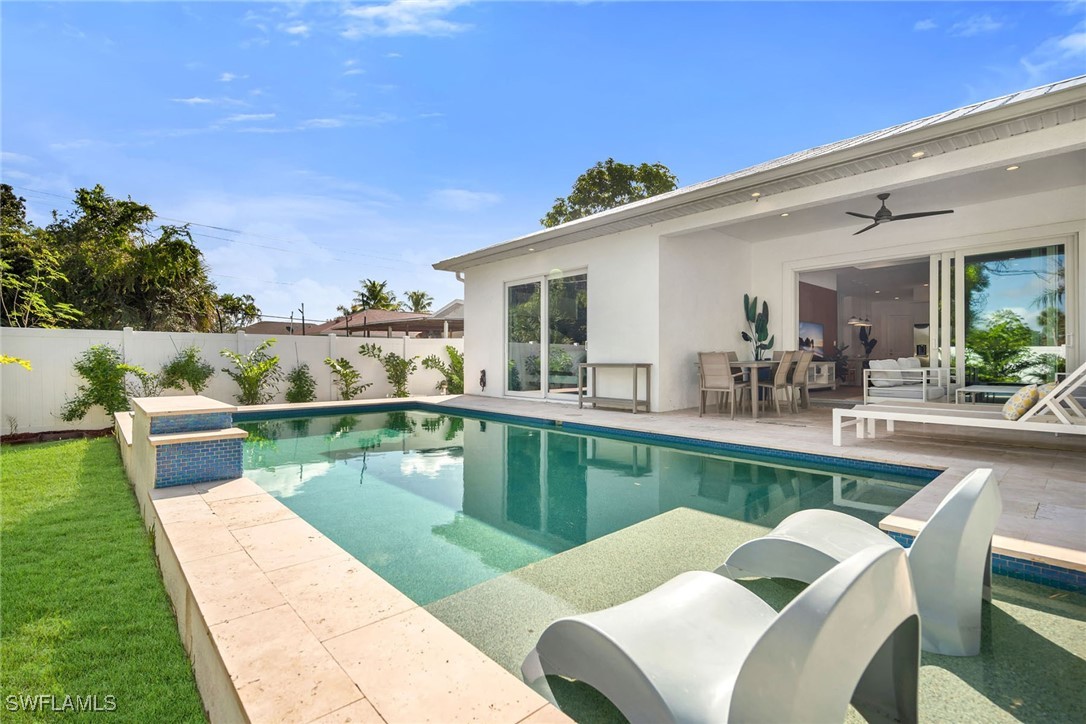 789 109th AVE N Property Photo 1