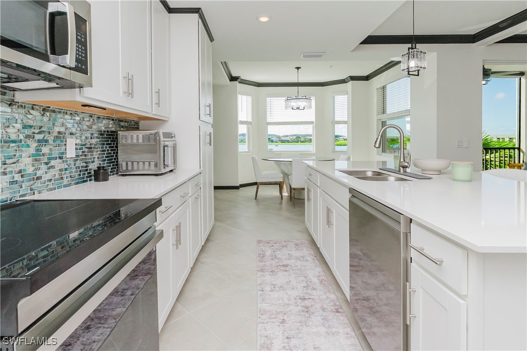 5555 Double Eagle Cir 3926 Property Photo 8