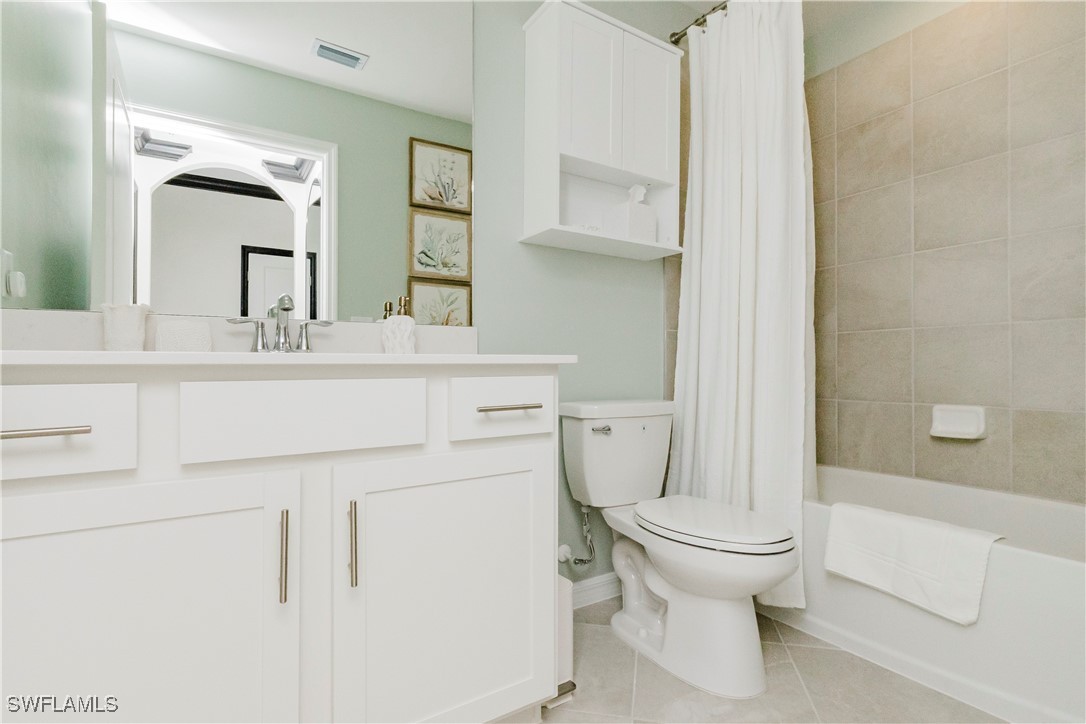 5555 Double Eagle Cir 3926 Property Photo 22
