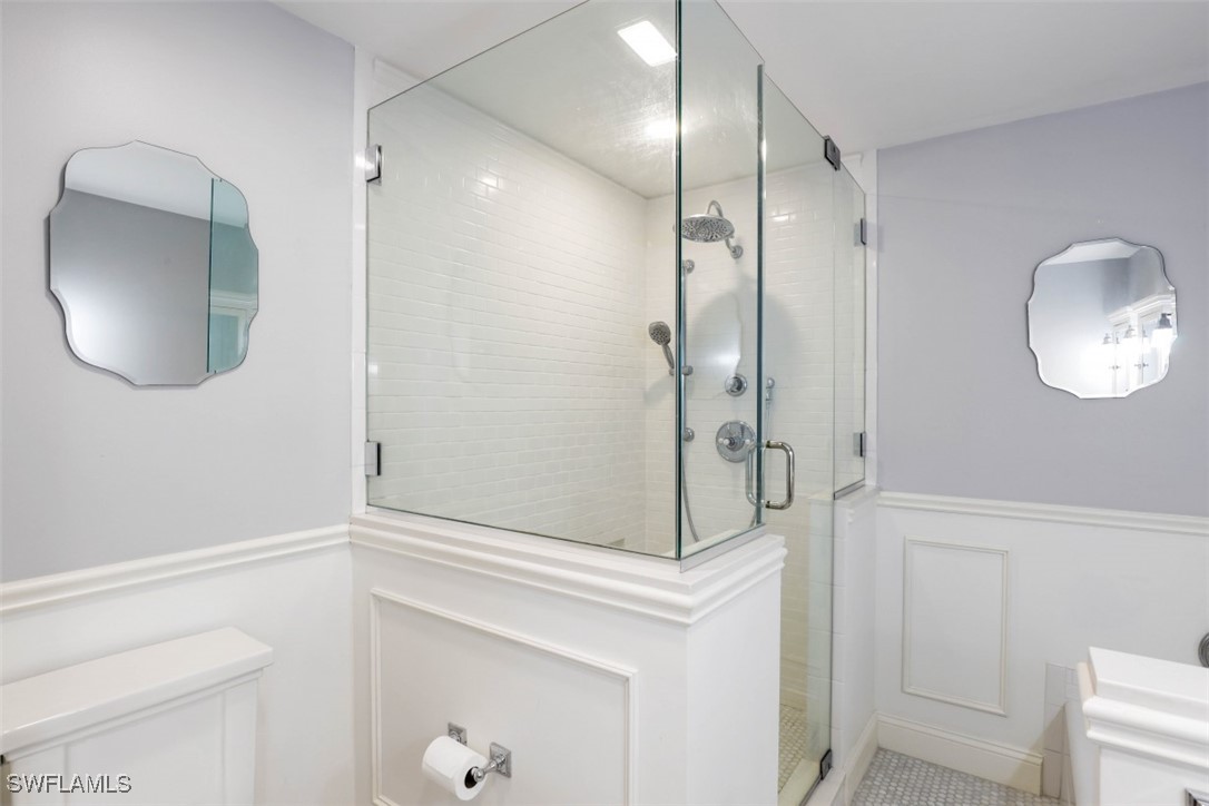 5897 Chanteclair Dr 313 Property Photo 5