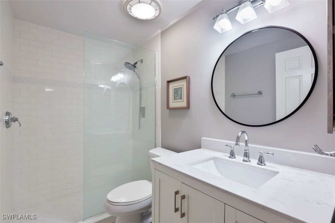 5897 Chanteclair Dr 313 Property Photo 9