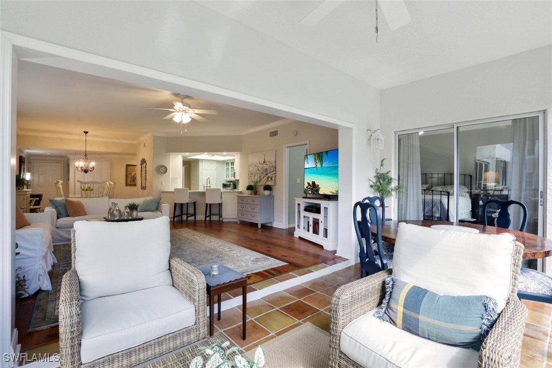 5897 Chanteclair Dr 313 Property Photo 13