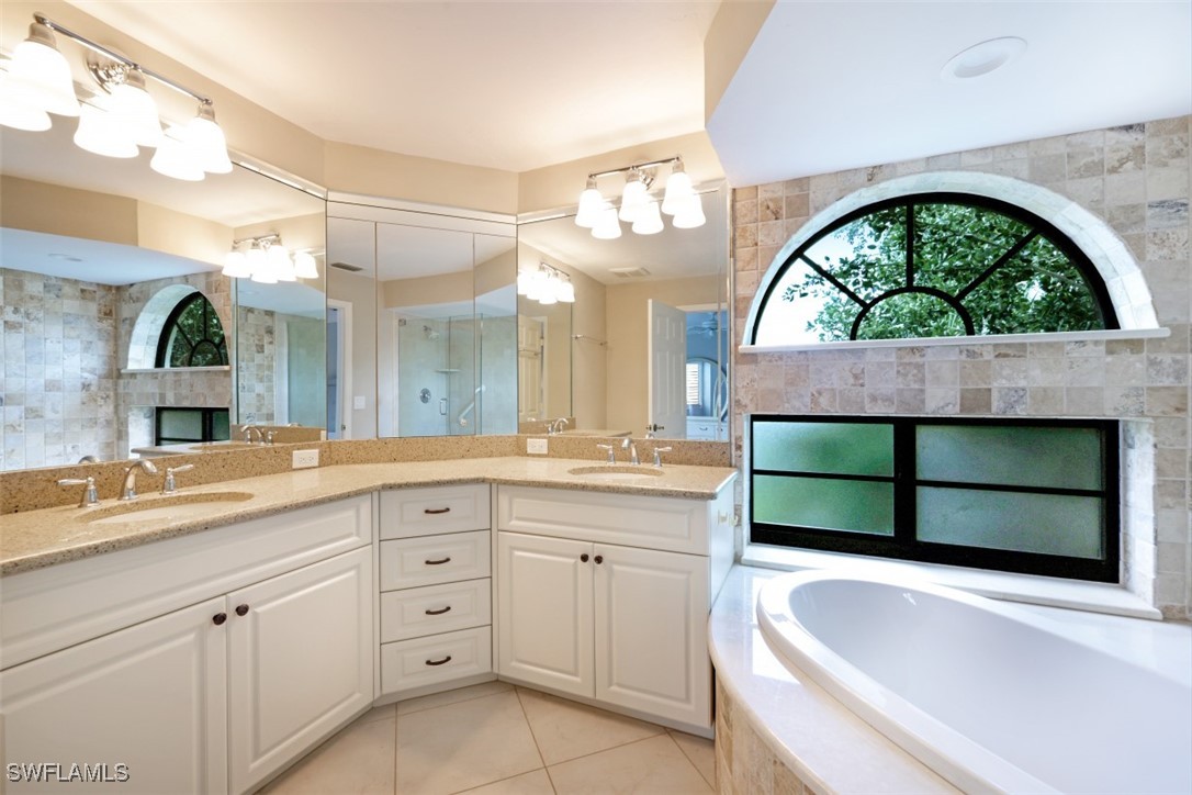 6525 Valen Way D-302 Property Photo 6