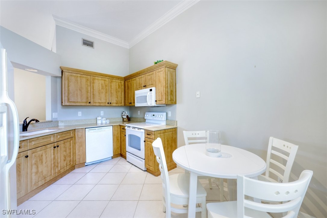 6525 Valen Way D-302 Property Photo 9