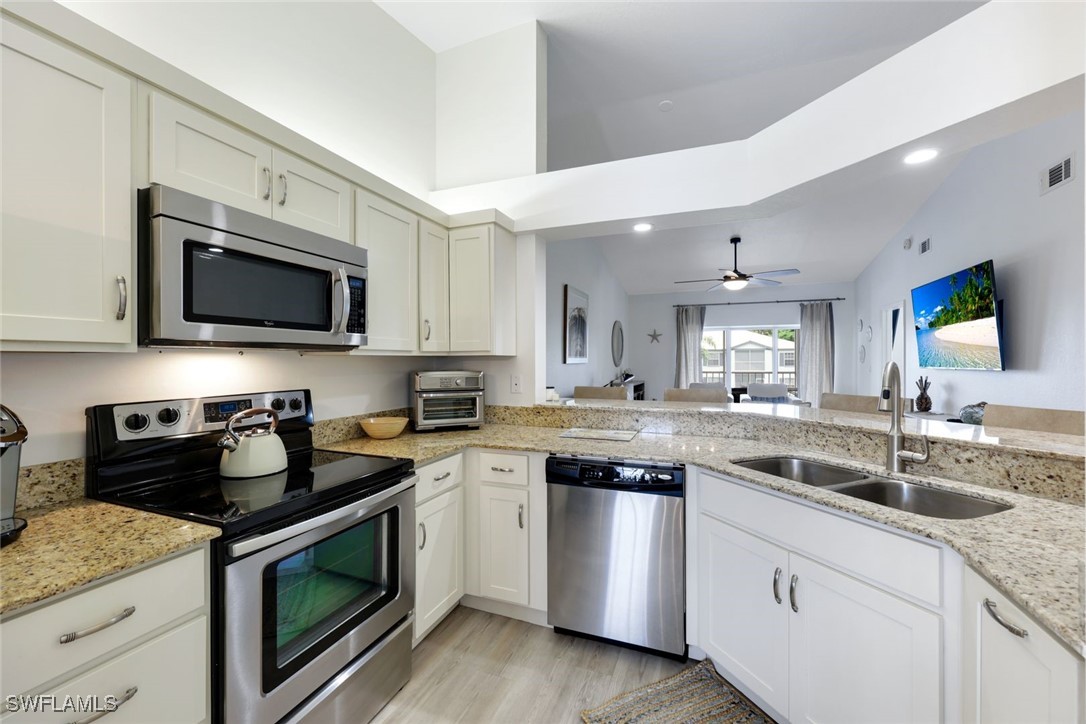 824 Tanbark Dr 204 Property Photo 4