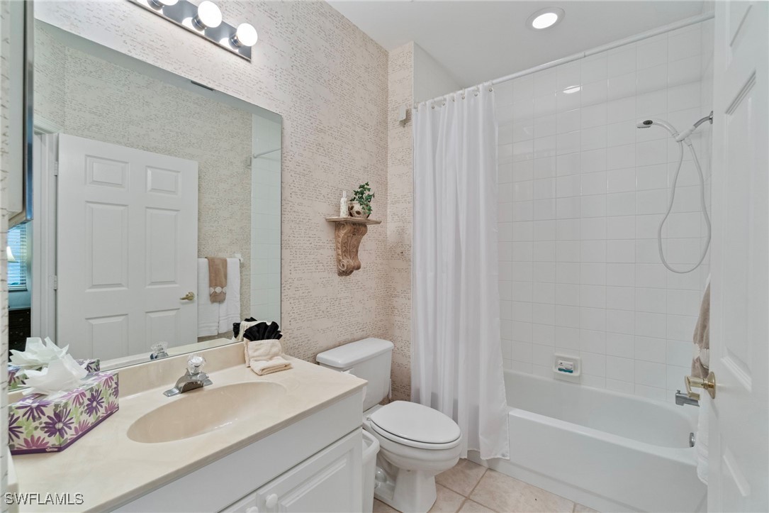 3412 Pointe Creek Ct 102 Property Photo 28
