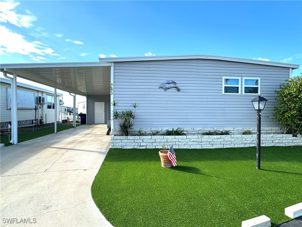 4693 Leilani Ln Property Photo 1