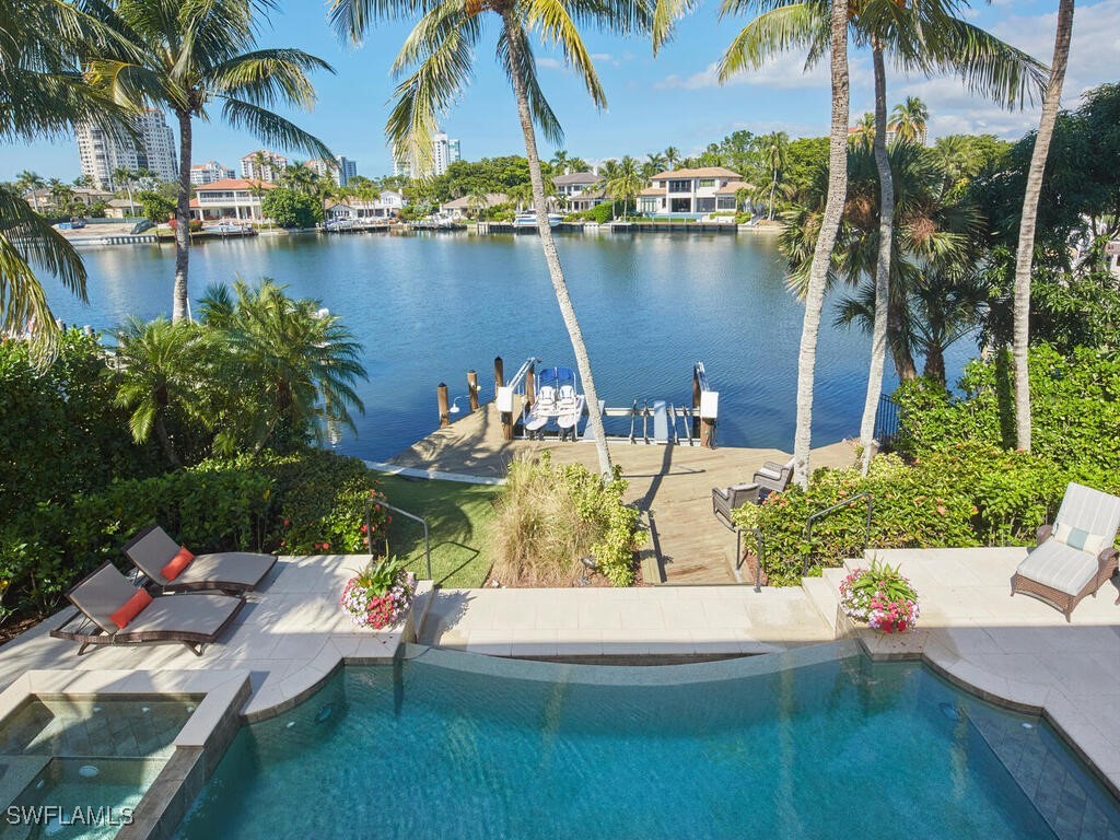 377 Pirates Bight Property Photo 18