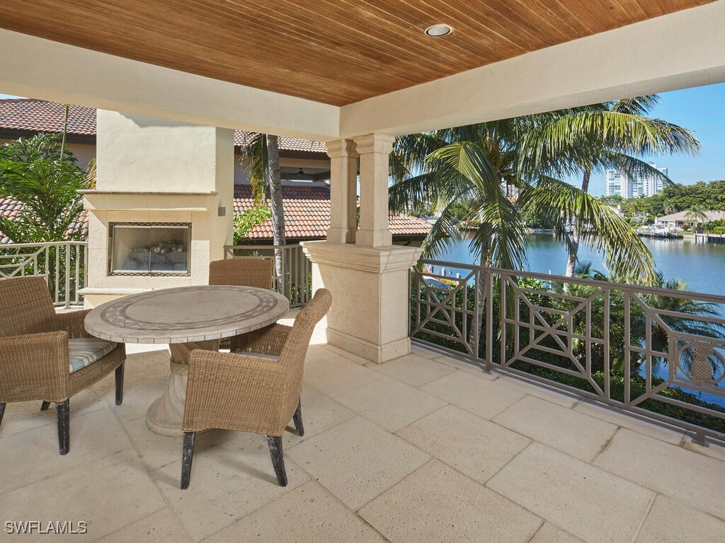 377 Pirates Bight Property Photo 27