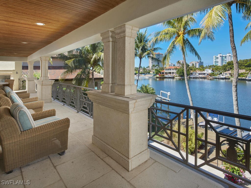 377 Pirates Bight Property Photo 34