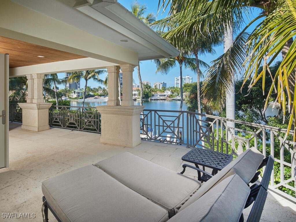 377 Pirates Bight Property Photo 35