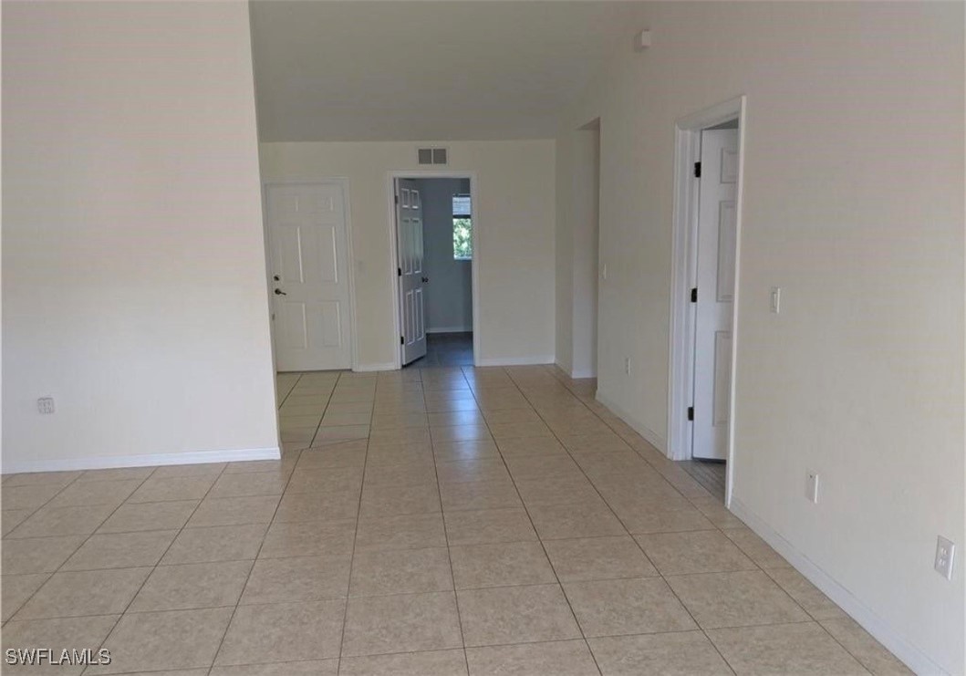 2806/2804 Hawalaska St Property Photo 8