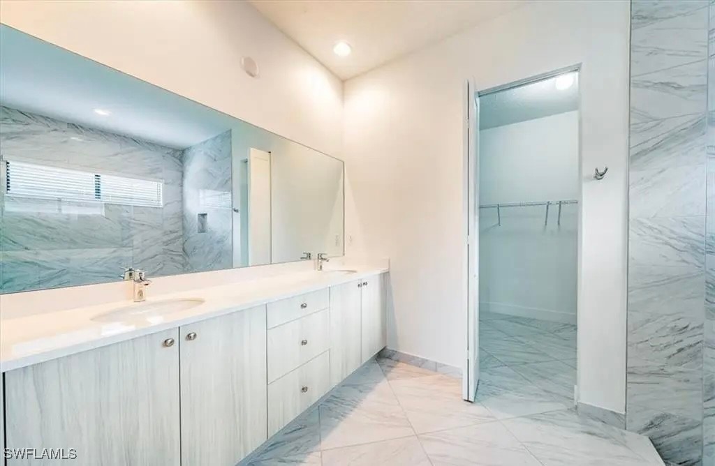 5048 Gambero Way Property Photo 2