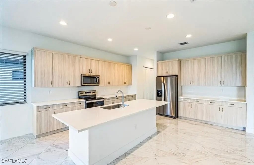 5048 Gambero Way Property Photo 3