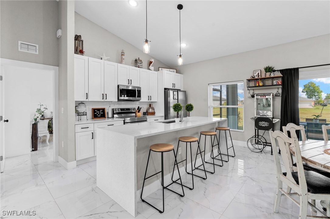 16056 Dinal Dr Property Photo 8