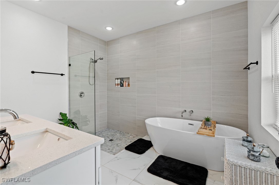 16056 Dinal Dr Property Photo 19