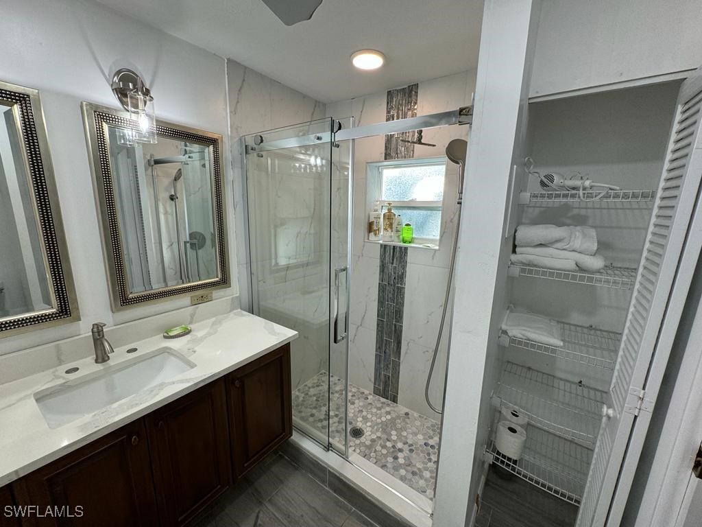 10301 Tarrah Ln Property Photo 4