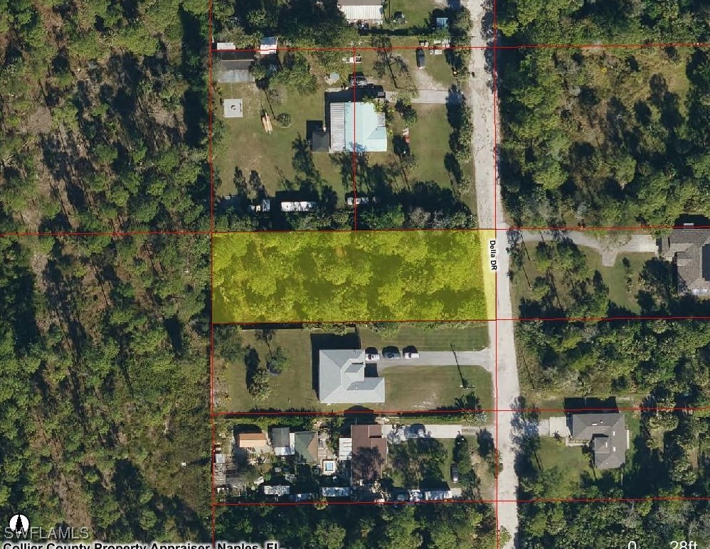 Della Dr Property Photo 1