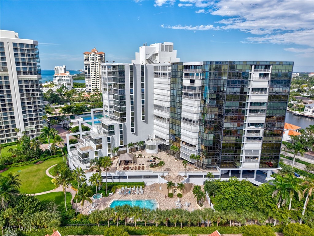 4751 Gulf Shore Blvd N 602 Property Photo 4