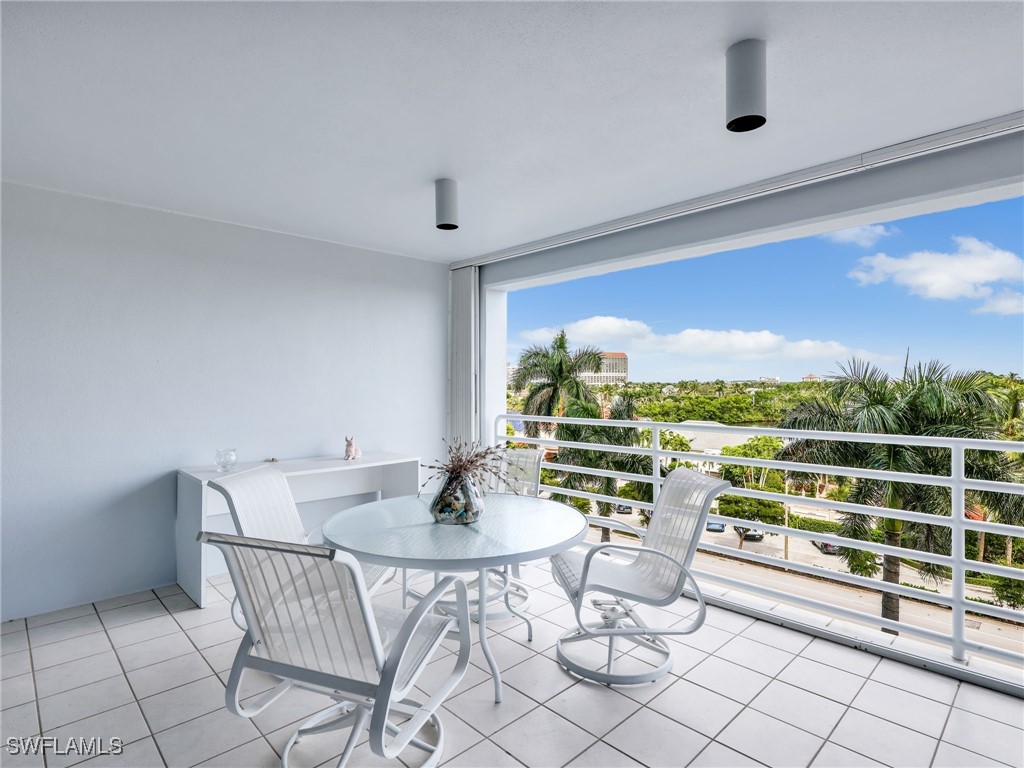 4751 Gulf Shore Blvd N 602 Property Photo 12